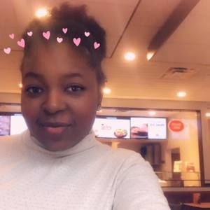 Meet your Posher, Maame ama